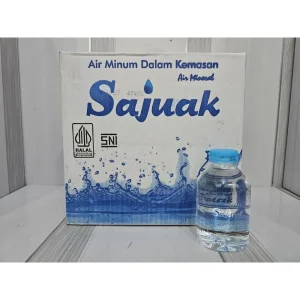 Air Mineral Sajuak 220 ml isi 24 botol ( 5 dus )